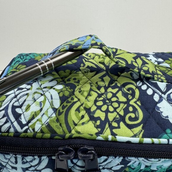 Vera Bradley Quilted Cosmetic Bag Blue Green Caribbean Sea Travel Organizer - Picture 15 of 16